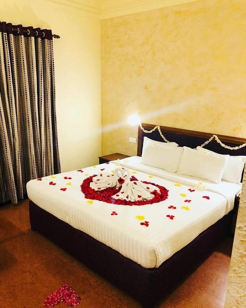 Quality Airport Hotels Nedumbassery Dış mekan fotoğraf